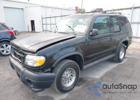 2000 Ford Explorer Sport из США, поврежденный, VIN 1FMYU60E3YUA30969